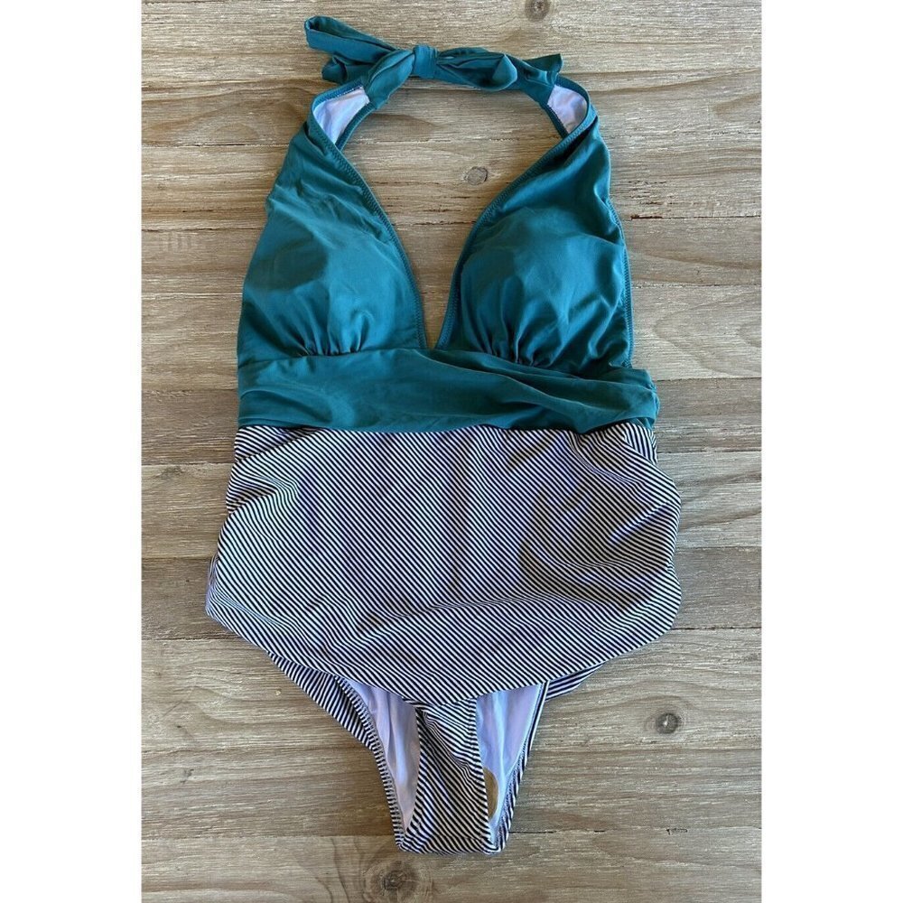 CUPSHE Green Black Striped Halter Top Open Back One-Piece Swimsuit Plus 1X